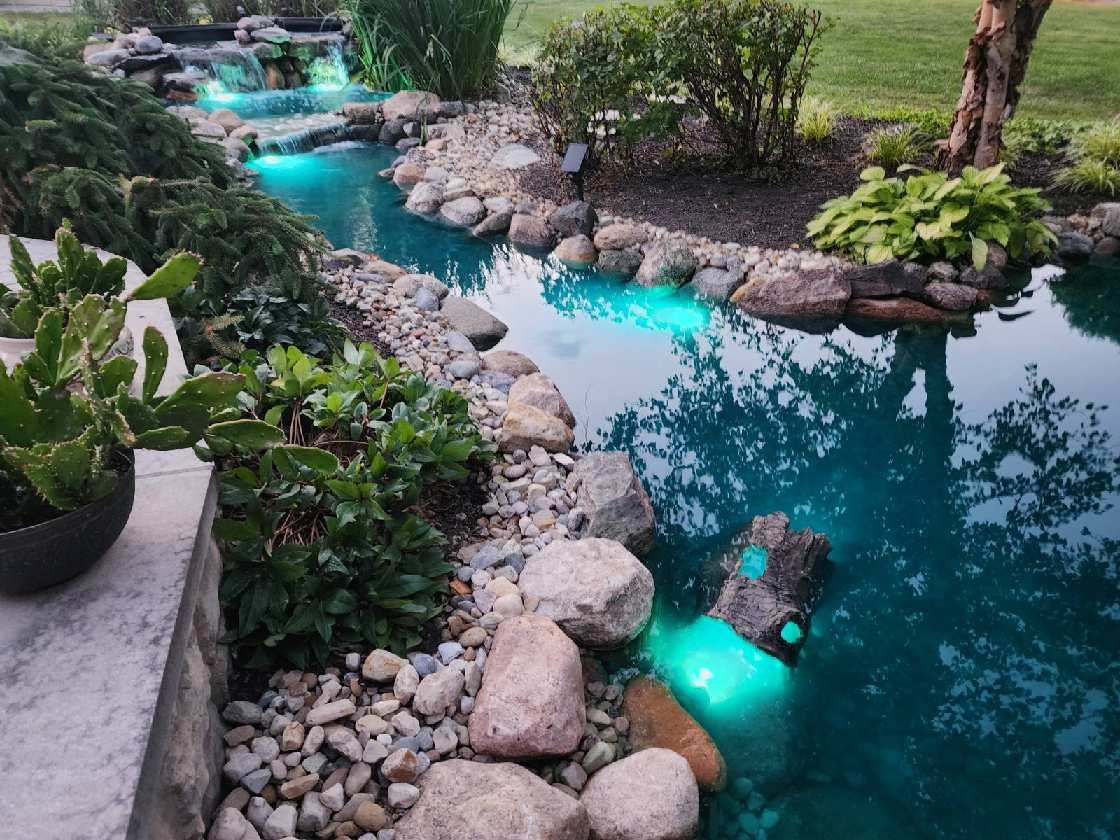 A lighted water feature is stunning even in the afternoon